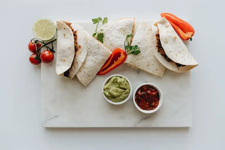 Fajitas s hovädzím mäsom a čerstvým guacamole