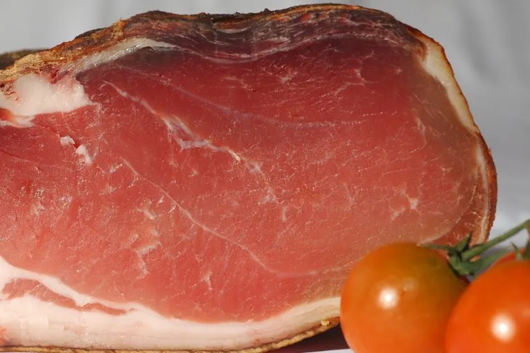 Údenie mäsa a priprava mäsa na udenie 