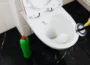 ako vyčistiť WC